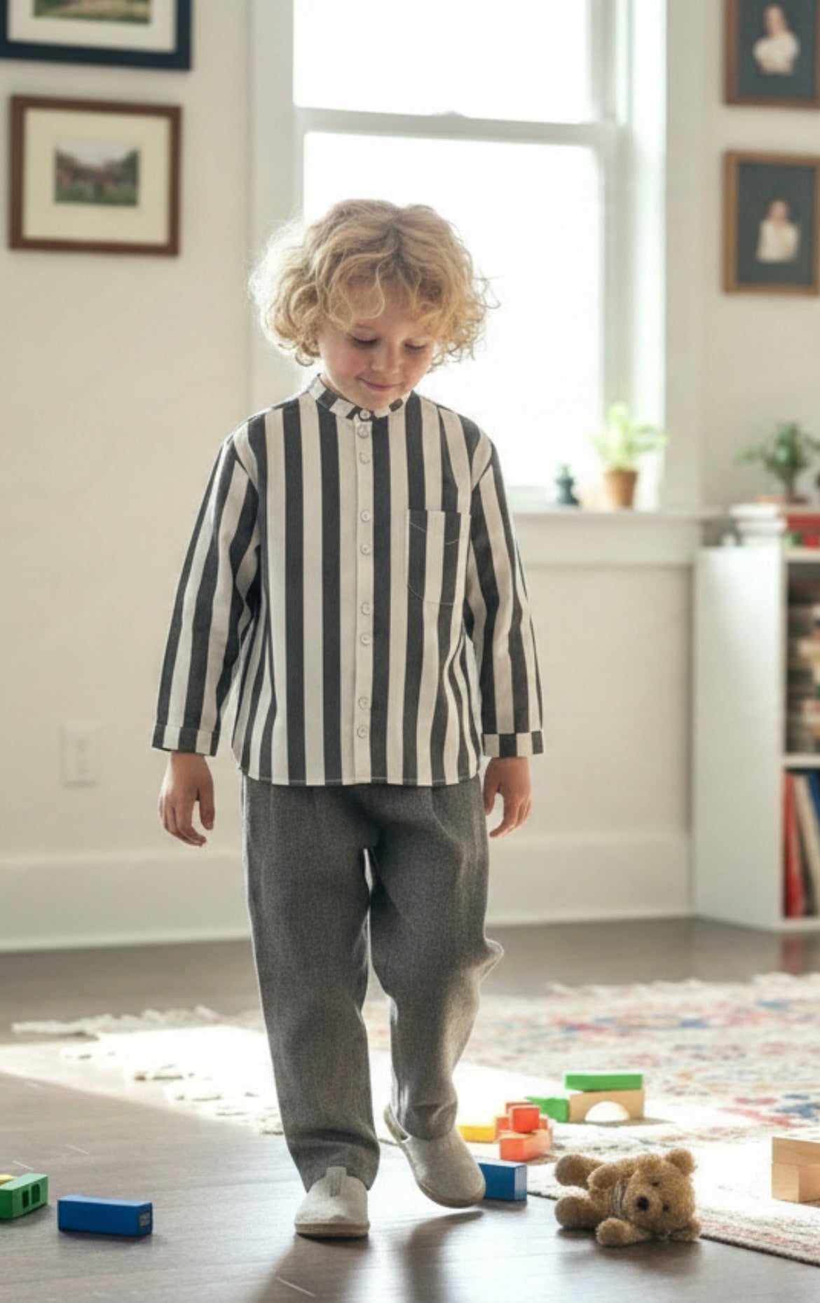 one pocket shirt: large stripes