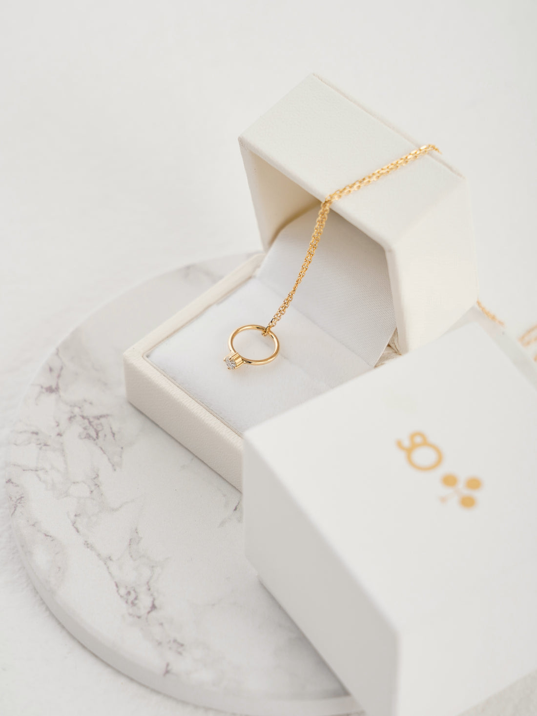 リング K18YG 無垢 :ダイヤモンド・ルビー・サファイア以外