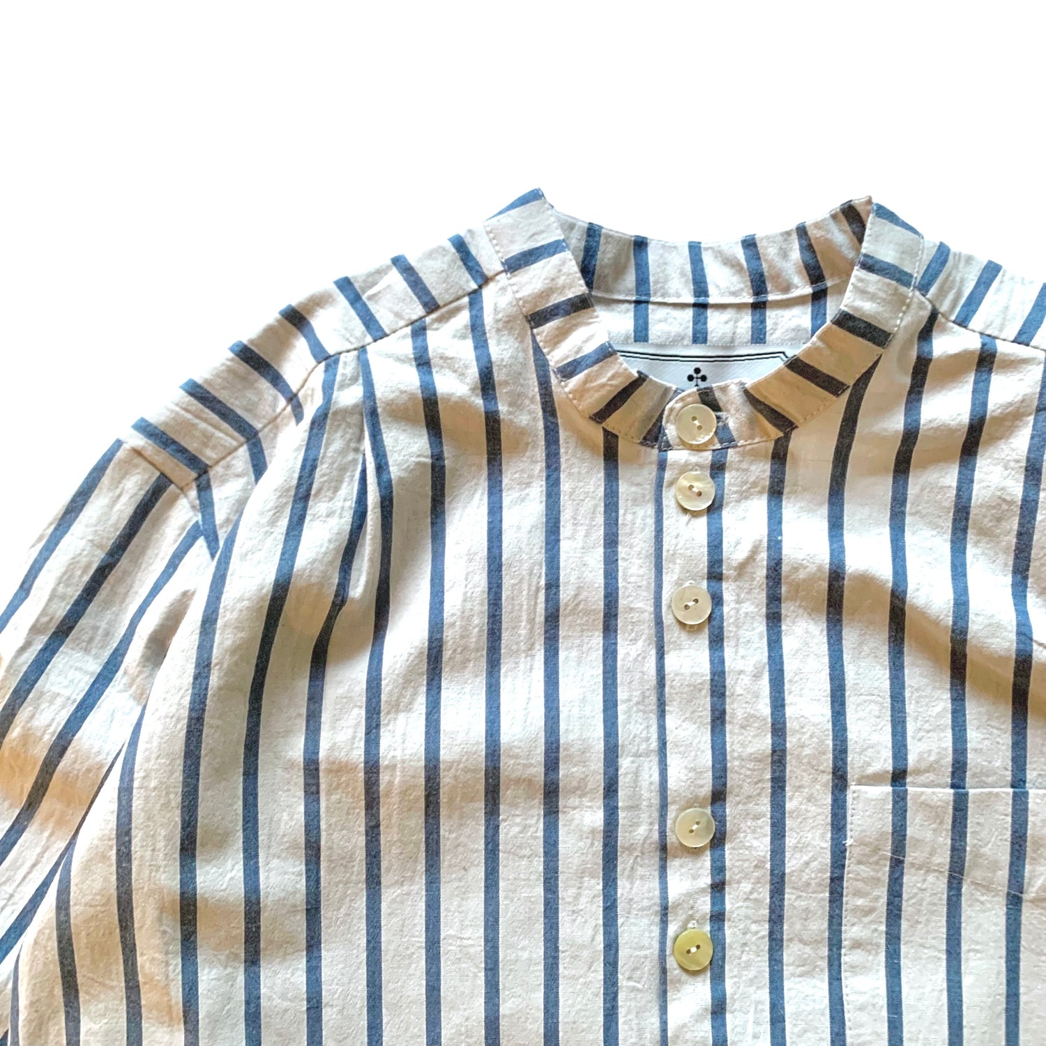 one pocket shirt: vintage blue stripes